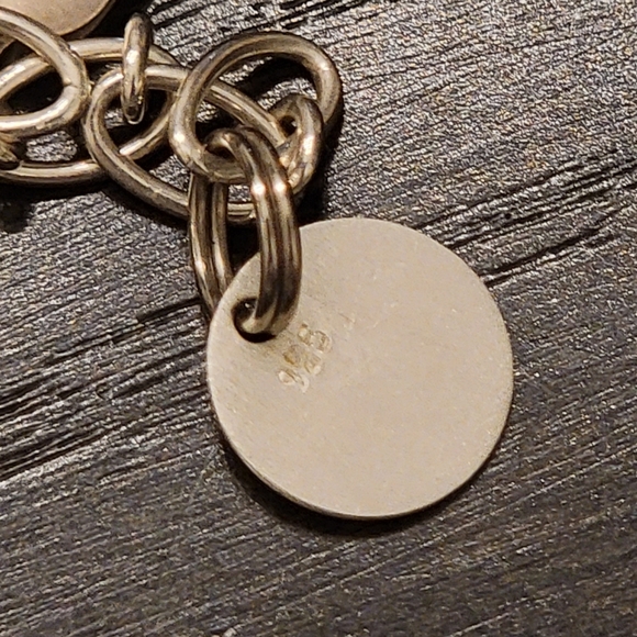 Matching Necklace and Bracelet Set - Picture 5 of 5